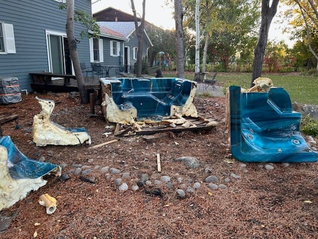 Gallery photos for Efficient Hot Tub Removal in Billings MT: Image #2