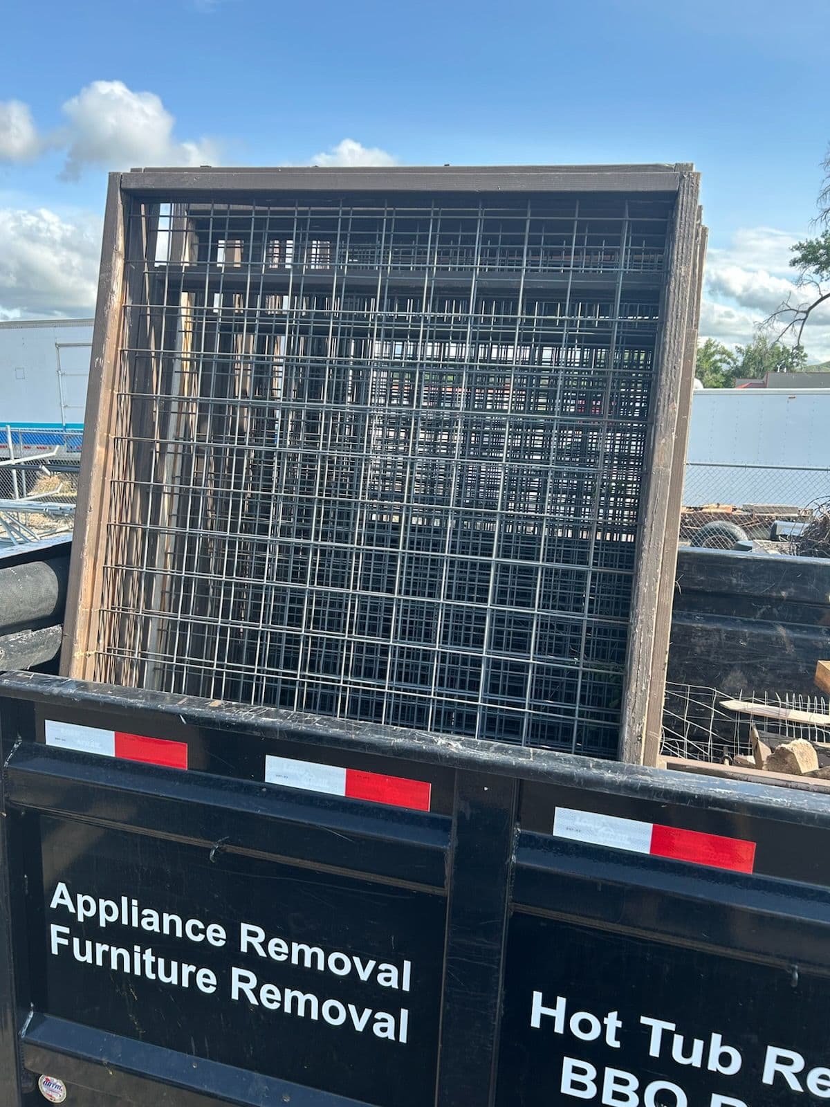 Efficient Construction Debris Cleanup in Action image